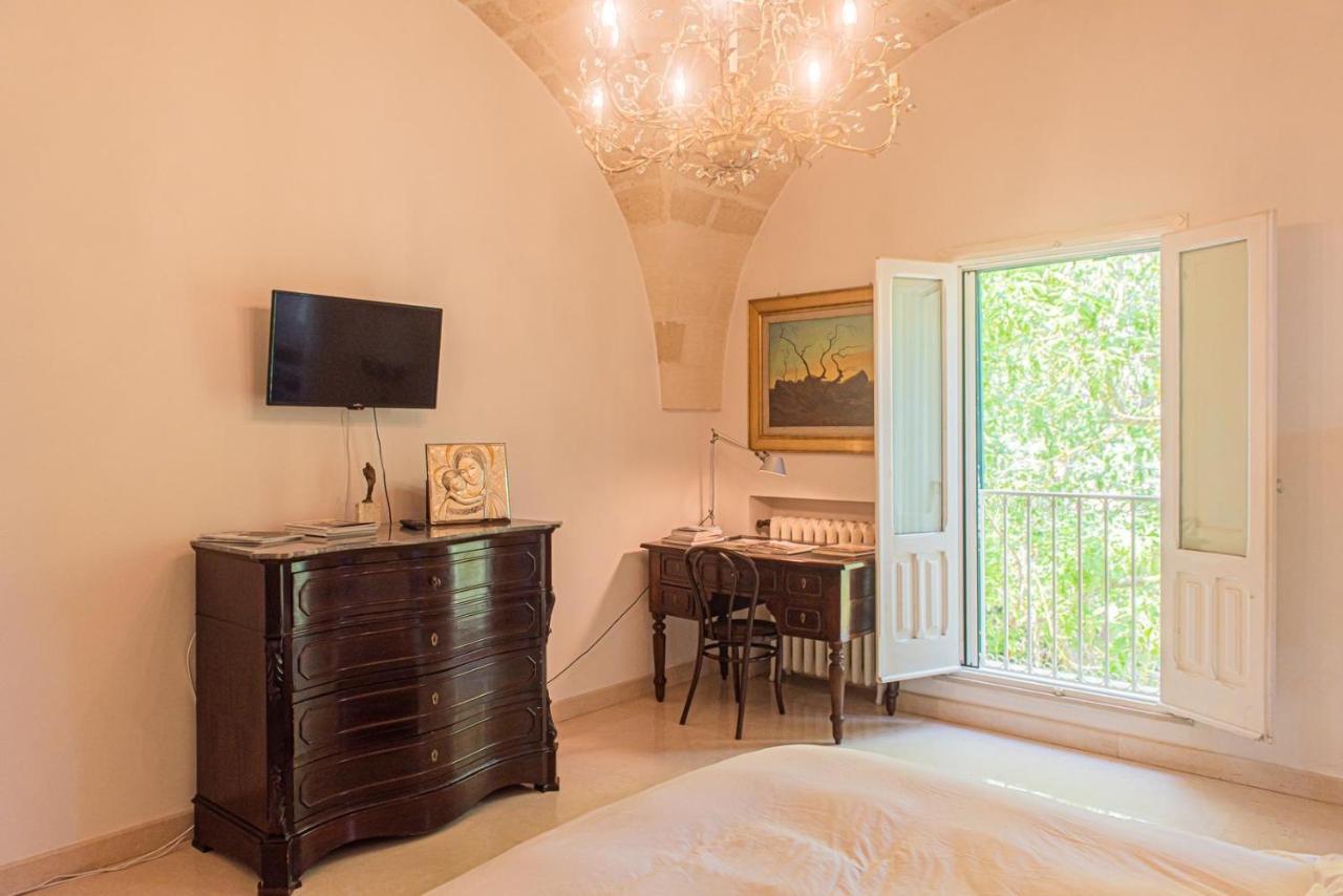 Villa Encantamiento - Dimora Gelsomino - Masseria Storica Nel Cuore Della Puglia Con Piscina Latiano Zewnętrze zdjęcie