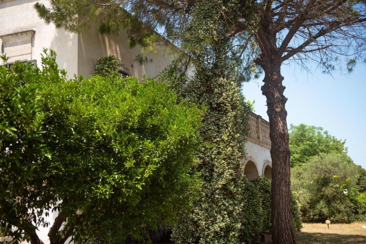 Villa Encantamiento - Dimora Gelsomino - Masseria Storica Nel Cuore Della Puglia Con Piscina Latiano Zewnętrze zdjęcie