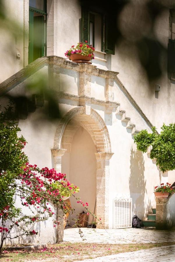 Villa Encantamiento - Dimora Gelsomino - Masseria Storica Nel Cuore Della Puglia Con Piscina Latiano Zewnętrze zdjęcie