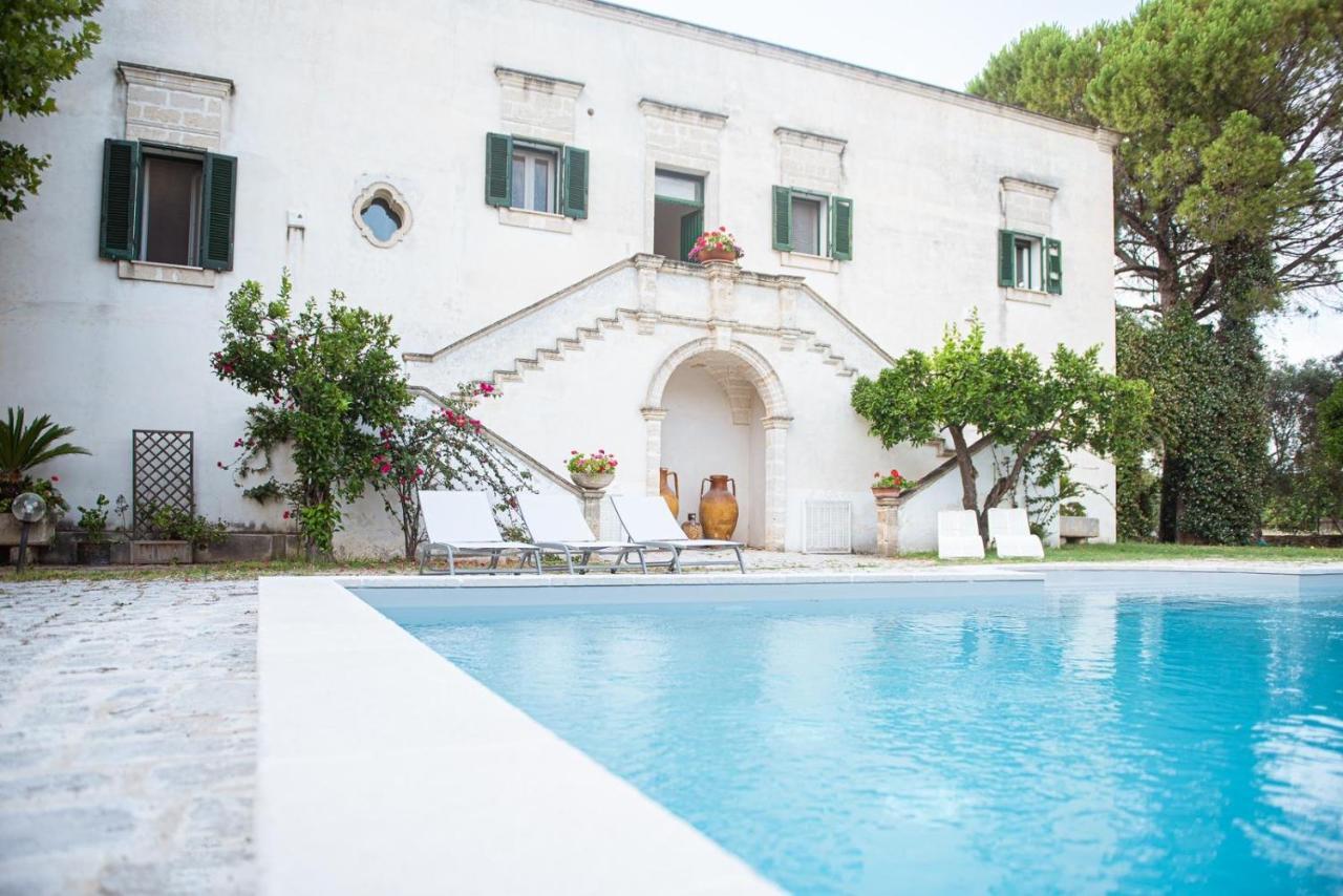 Villa Encantamiento - Dimora Gelsomino - Masseria Storica Nel Cuore Della Puglia Con Piscina Latiano Zewnętrze zdjęcie